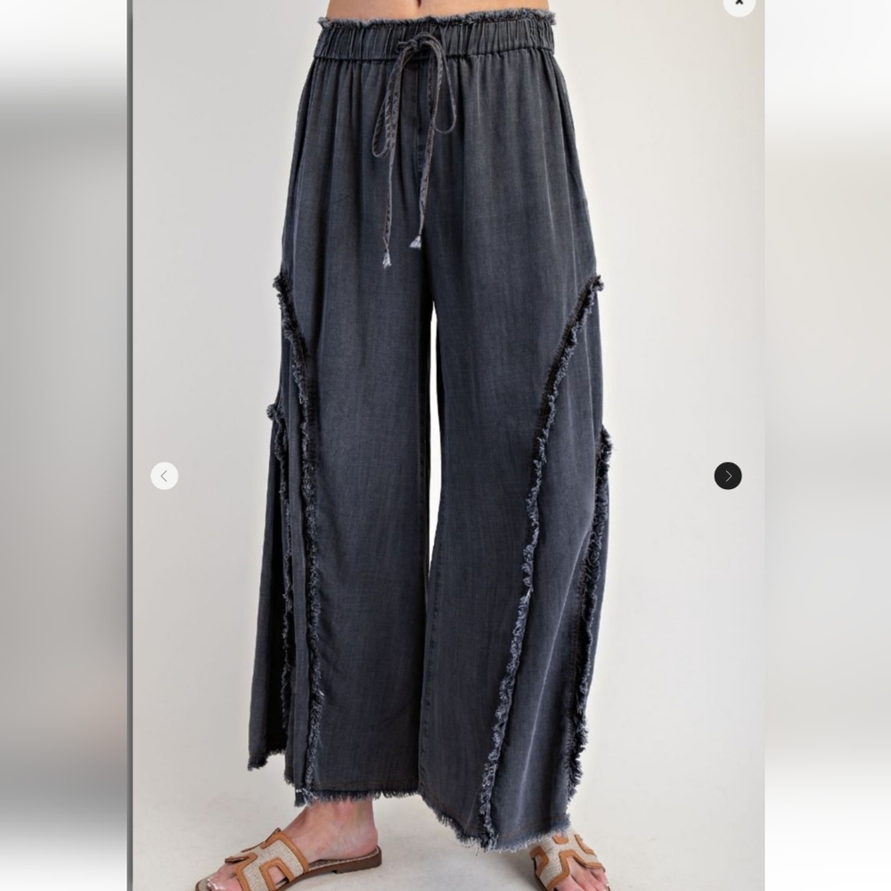 Easel Charcoal Wide-Leg Pants